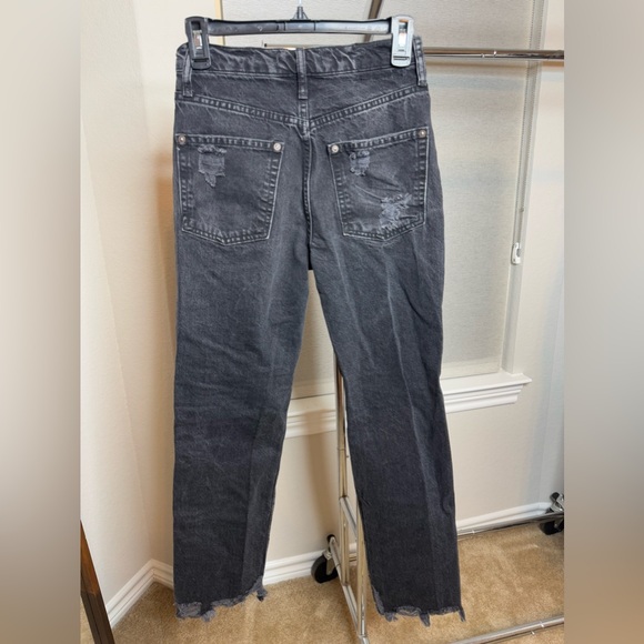 We The Free Distressed boyfriend cut jeans - Picture 4 of 4